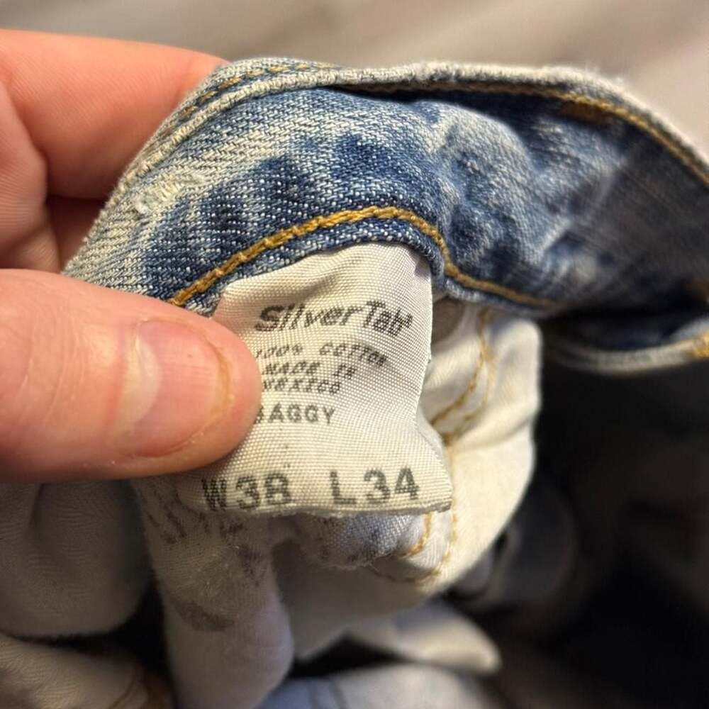 Vintage Levi's SilverTab Baggy Loose Fit Denim Jeans 38x34 - Picture 4 of 6
